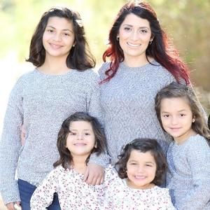 Meet your Posher, Courtney